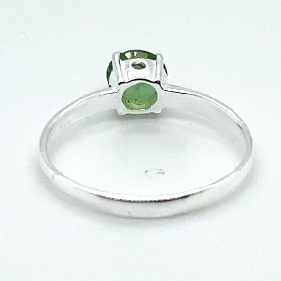 Peridot 1.39ct Platinum Finish Solid 925 Sterling Silver Ring - Picture 6 of 7